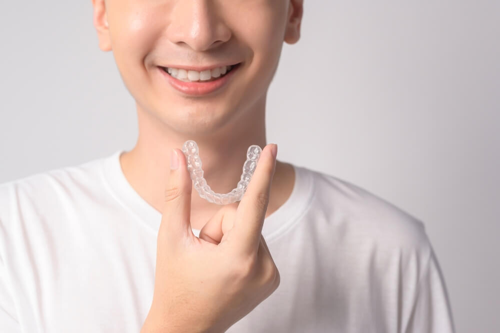 จัดฟัน